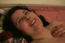 French cuckold brought a young guy to fuck his thick Moroccan wife